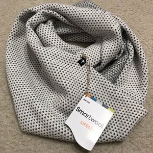 NWT Smartwool Diamond Cascade Infinity Scarf
